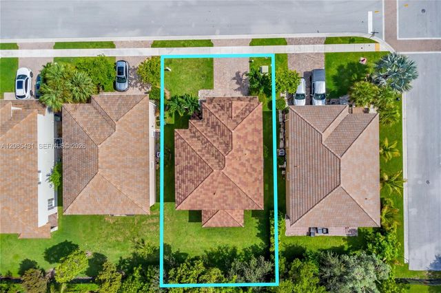 4707 Foxtail Palm Court, Greenacres, FL 33463