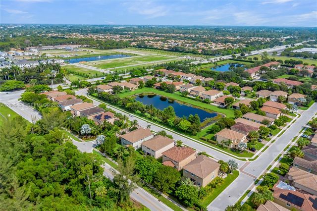 4707 Foxtail Palm Court, Greenacres, FL 33463