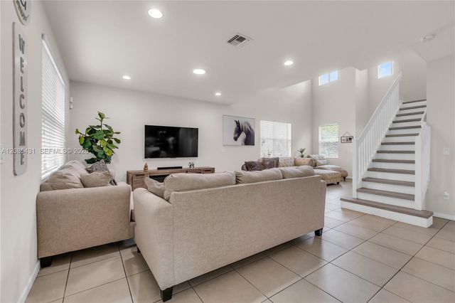 4707 Foxtail Palm Court, Greenacres, FL 33463