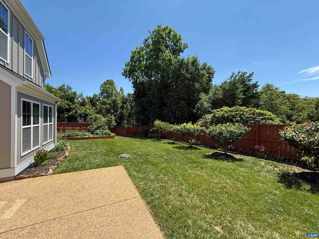 1410 HILLBROOK CT, Charlottesville, VA 22901