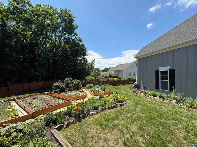 1410 HILLBROOK CT, Charlottesville, VA 22901