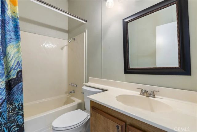 5830 Robin Hill 17, Lakeport, CA 95453