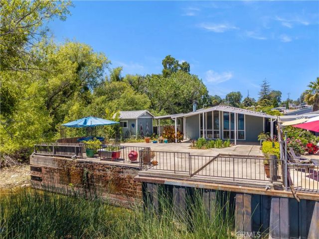 5830 Robin Hill 17, Lakeport, CA 95453