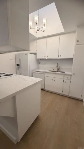 3086 N via serena b, Laguna Woods, CA 92637