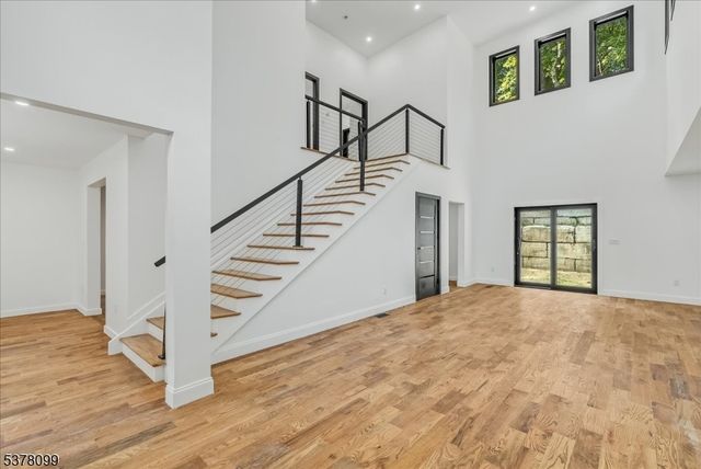 209 Highland Ave, Hampton Twp., NJ 07860