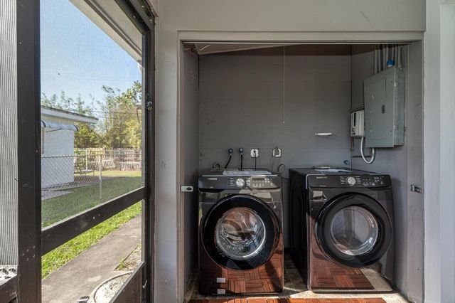 1051 SW 32 Court 1, Fort Lauderdale, FL 33315