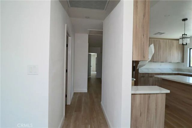 1921 W 94th Street, Los Angeles, CA 90047
