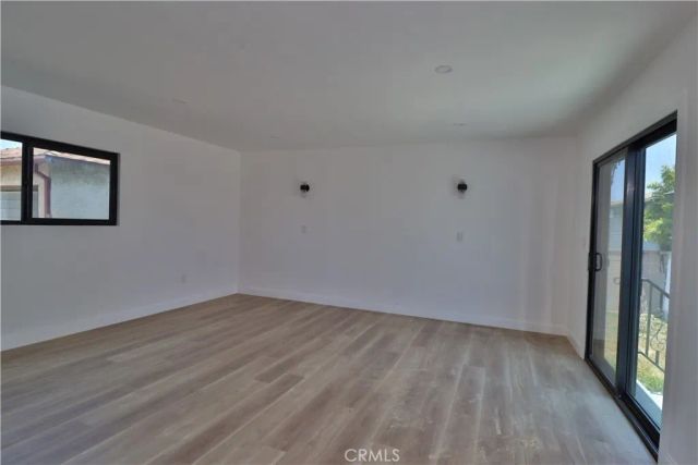 1921 W 94th Street, Los Angeles, CA 90047