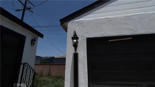1921 W 94th Street, Los Angeles, CA 90047