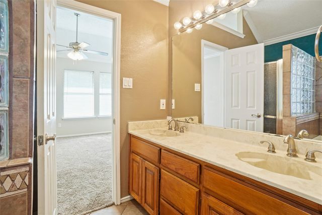 1109 W Hills Terrace, Saginaw, TX 76179