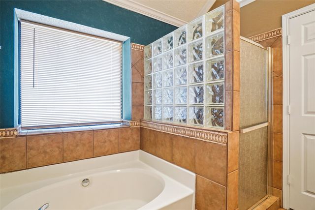 1109 W Hills Terrace, Saginaw, TX 76179