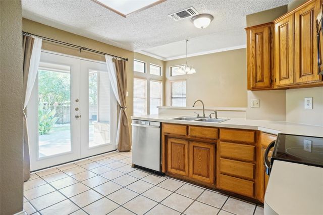 1109 W Hills Terrace, Saginaw, TX 76179