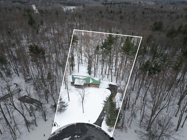 19468 Timberland Drive, Howard City, MI 49329