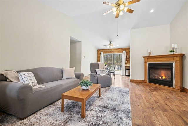 19468 Timberland Drive, Howard City, MI 49329