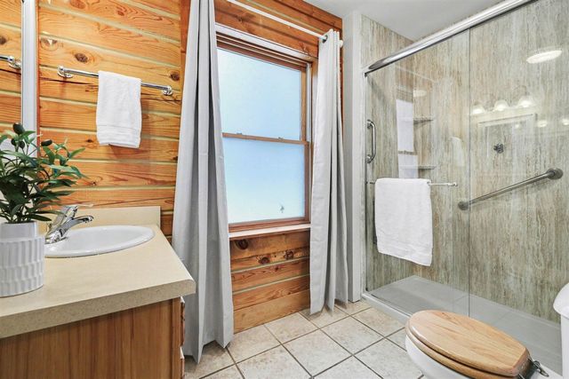 19468 Timberland Drive, Howard City, MI 49329