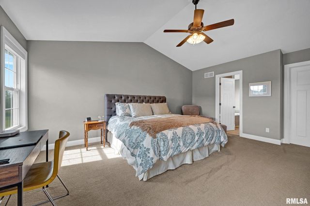 1613 KENSINGTON Drive, Washington, IL 61571