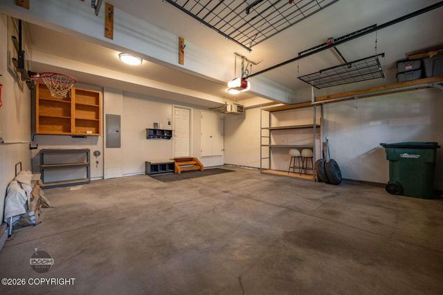 11519 Discovery Park Drive, Anchorage, AK 99515