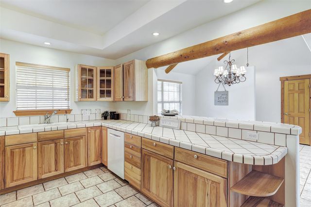 125 Kyle LN, Georgetown, TX 78633