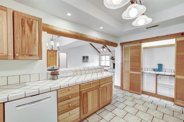 125 Kyle LN, Georgetown, TX 78633