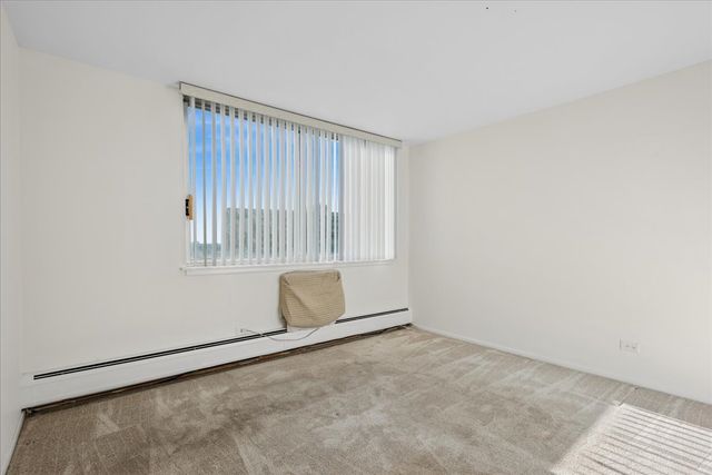 40 N Tower Road 8F, Oak Brook, IL 60523
