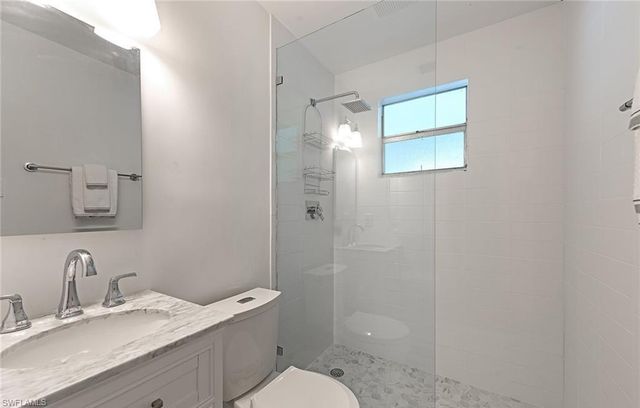 1281 Diana AVE, Naples, FL 34103