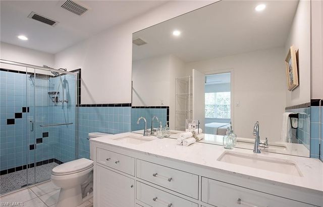 1281 Diana AVE, Naples, FL 34103