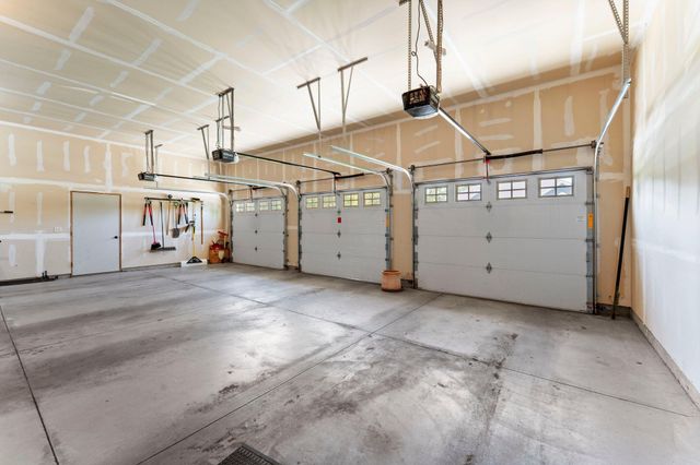 8871 Kahl Way NE, Otsego, MN 55362