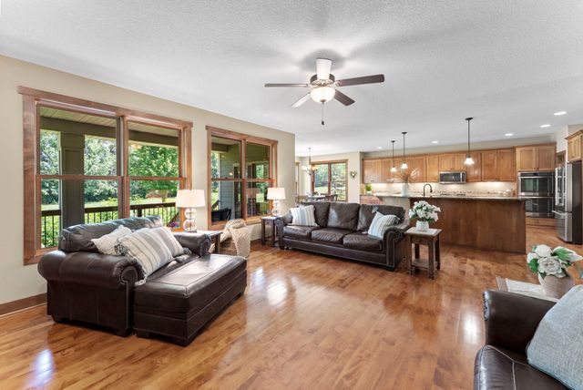 8871 Kahl Way NE, Otsego, MN 55362