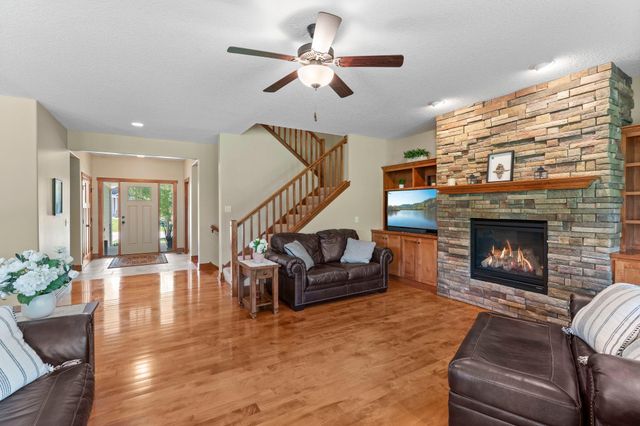 8871 Kahl Way NE, Otsego, MN 55362