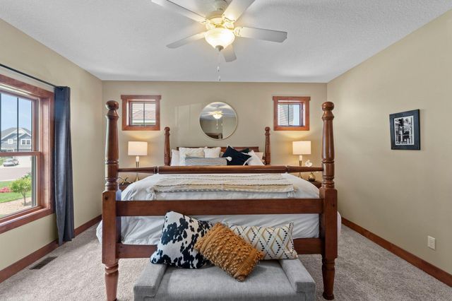 8871 Kahl Way NE, Otsego, MN 55362