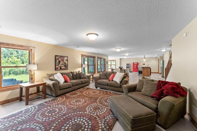 8871 Kahl Way NE, Otsego, MN 55362