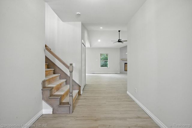 3201 ROMA COURT, Wixom, MI 48393