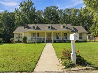 17 Bennington Drive NW, Rome, GA 30165