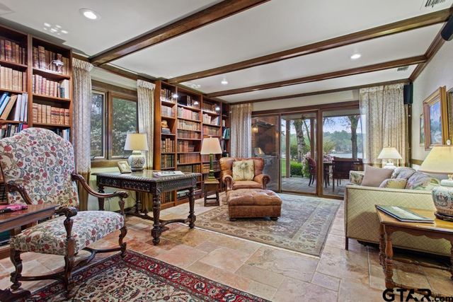 1513 Lake Park Circle, Hideaway, TX 75771