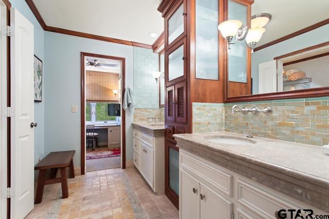 1513 Lake Park Circle, Hideaway, TX 75771