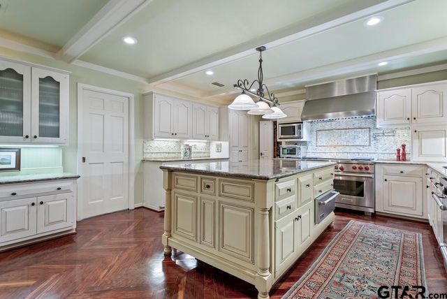 1513 Lake Park Circle, Hideaway, TX 75771