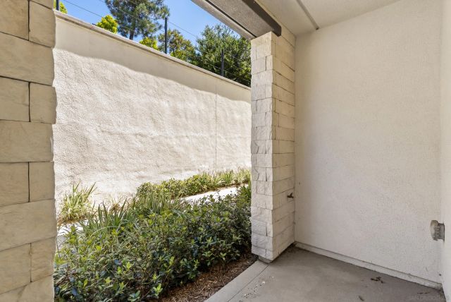 2820 Avella Circle, San Diego, CA 92108