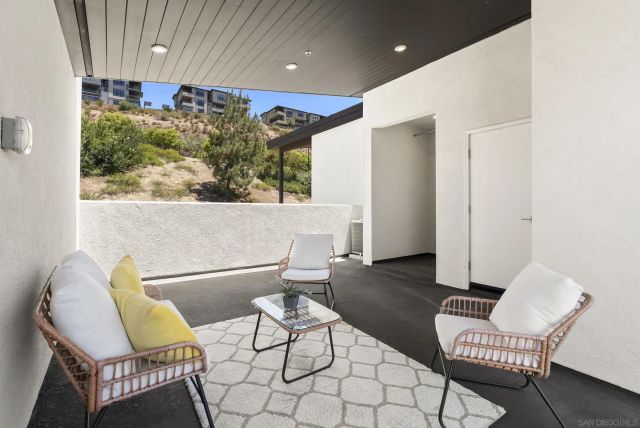 2820 Avella Circle, San Diego, CA 92108