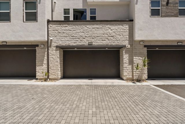 2820 Avella Circle, San Diego, CA 92108
