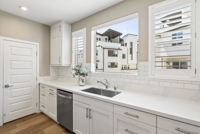 2820 Avella Circle, San Diego, CA 92108