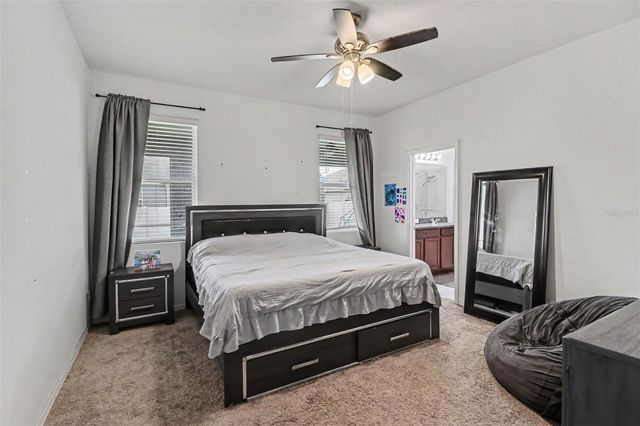5423 DOVE COTTAGE LN, St Cloud, FL 34771