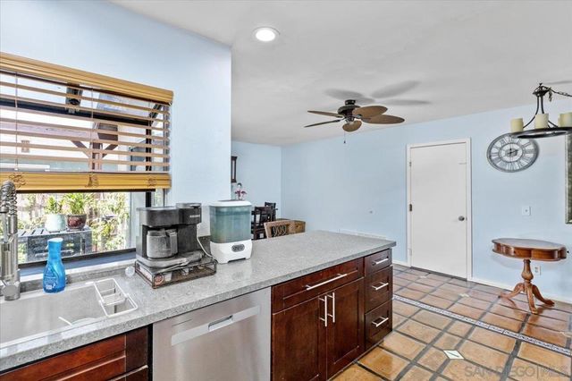 2337 Fallingleaf, Oceanside, CA 92056