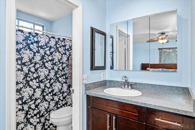 2337 Fallingleaf, Oceanside, CA 92056