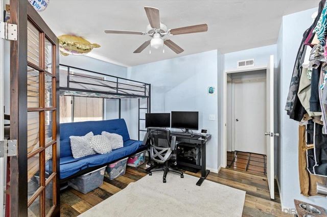 2337 Fallingleaf, Oceanside, CA 92056