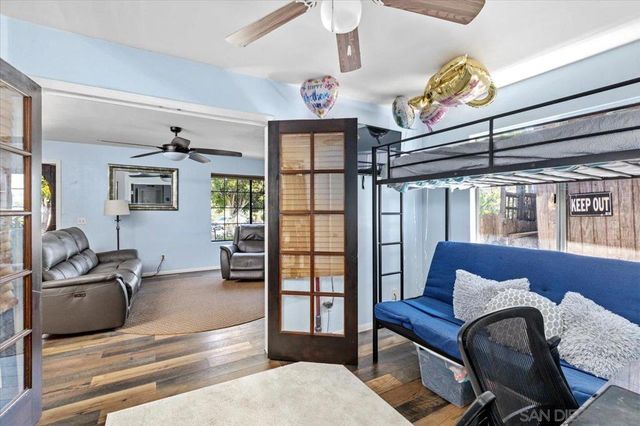 2337 Fallingleaf, Oceanside, CA 92056