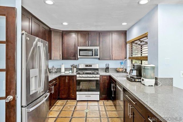 2337 Fallingleaf, Oceanside, CA 92056