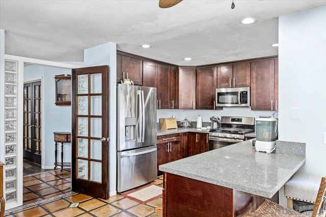 2337 Fallingleaf, Oceanside, CA 92056