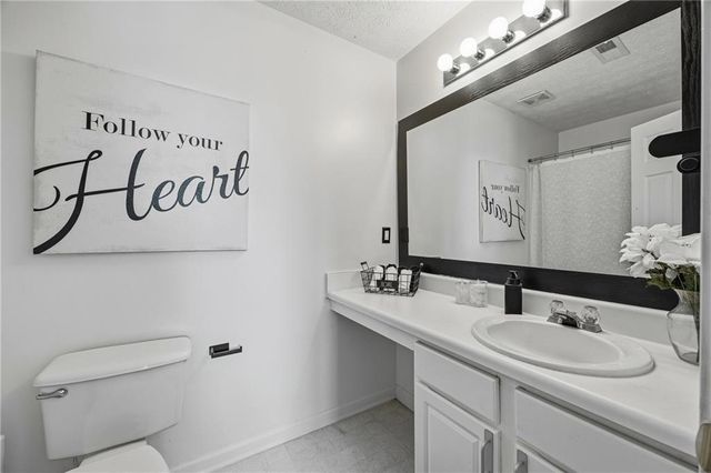 181 Oak Green Drive, Lawrenceville, GA 30044