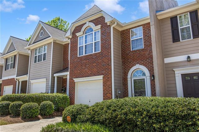 181 Oak Green Drive, Lawrenceville, GA 30044