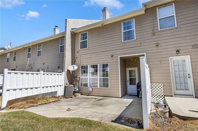 181 Oak Green Drive, Lawrenceville, GA 30044